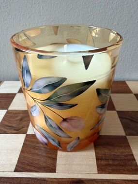 Simply Indulgent Passionflower Nectar 7 oz Soy Candle New Floral Glass Jar